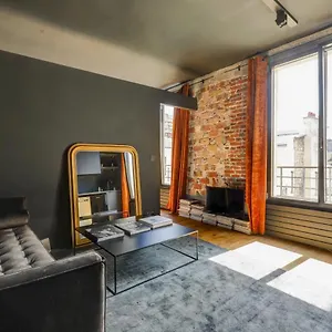 Artiste Atelier Bail Mobilite Palais Royal Apartment